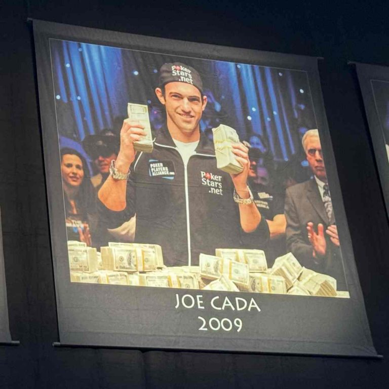 Joe Cada vainqueur Main Event WSOP 2009