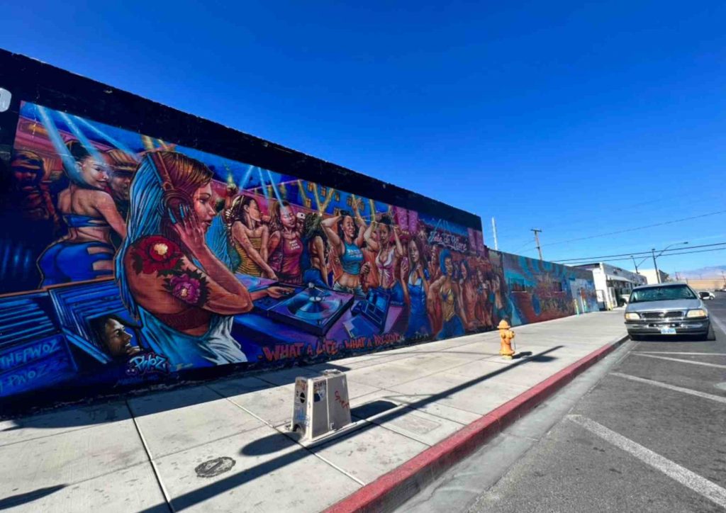 mural LAS VEGAS Arts District Las Vegas street art
