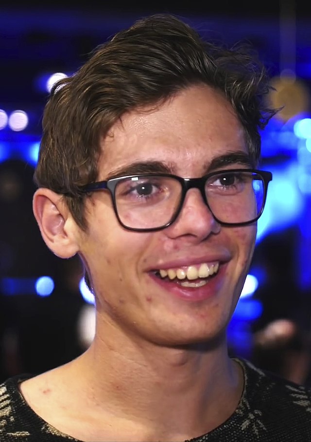 Portrait de Fedor Holz lors d’une interview au World Poker Tour