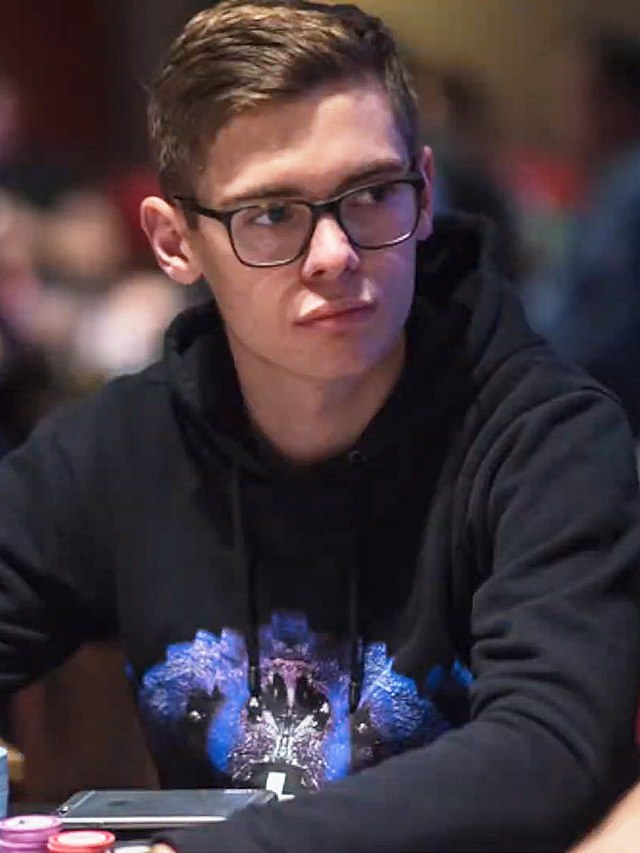 Fedor Holz pendant le World Poker Tour de Vienne en 2015